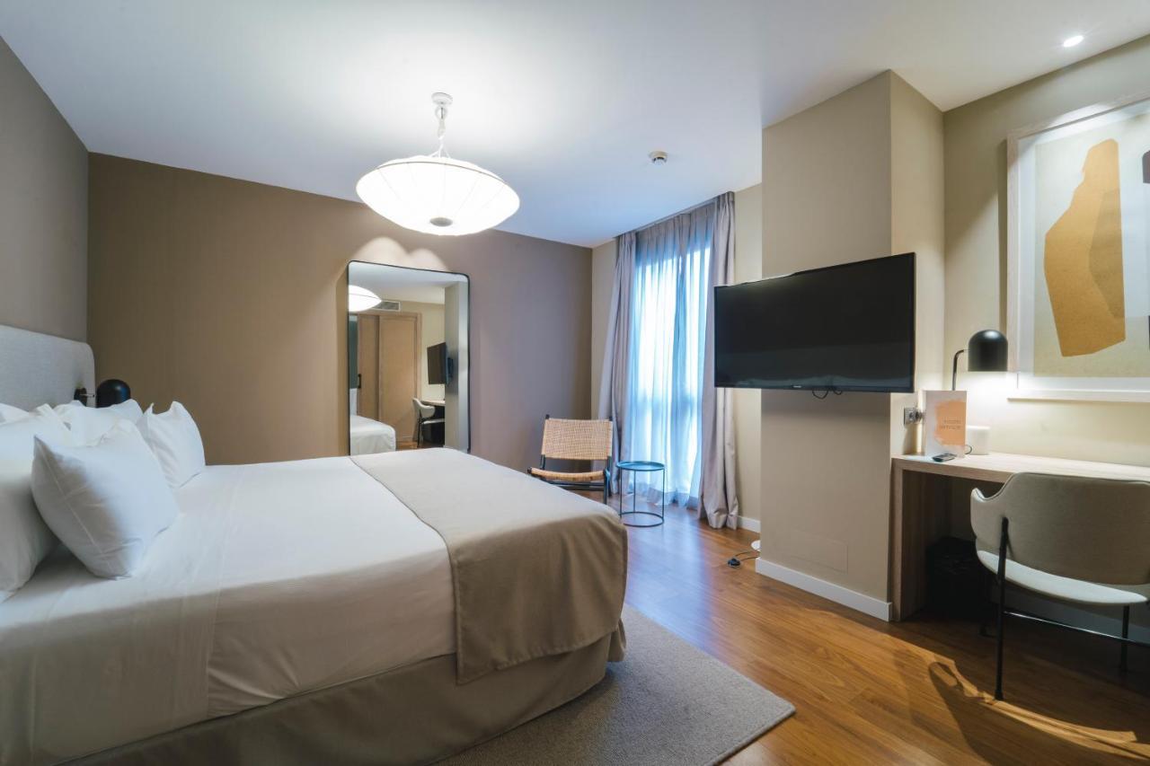 Barcelo Oviedo Cervantes Exteriér fotografie Deluxe room